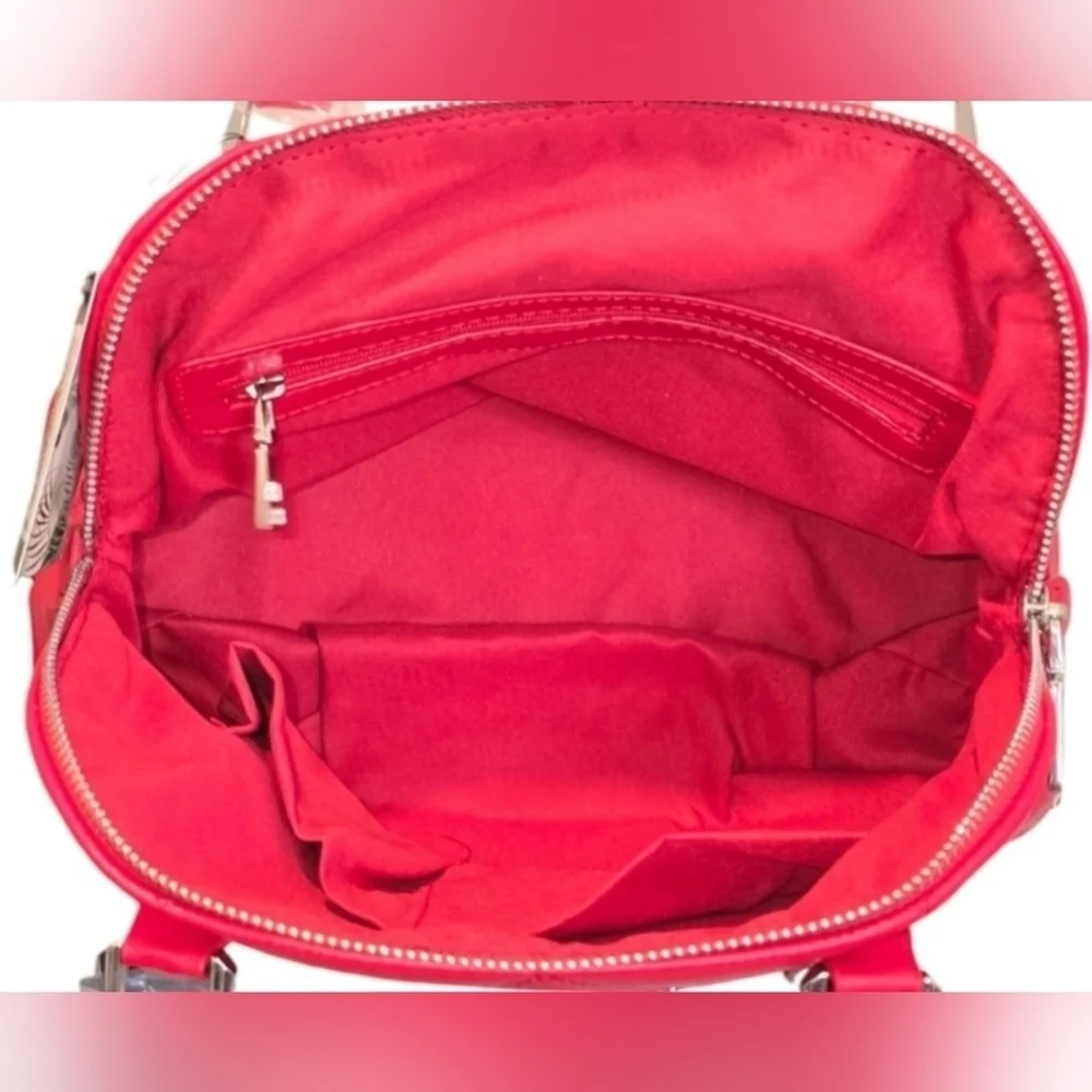 Badgley Mischka by closure
